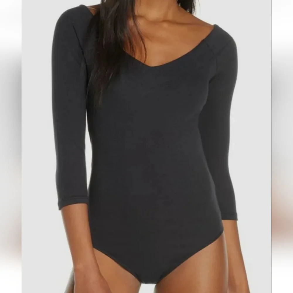 Free People Women's Black V Neck Bardot Ribbed Snap 3/4 Sleeve Bodysuit S
